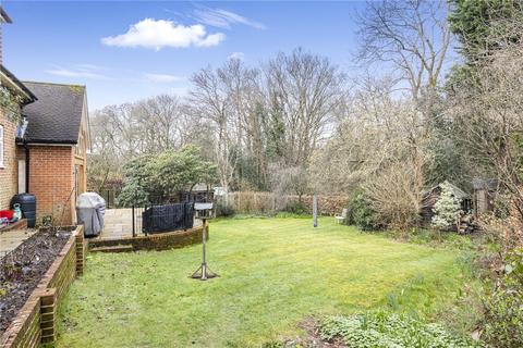 Glevering Beech Road, Haslemere, GU27 2BX