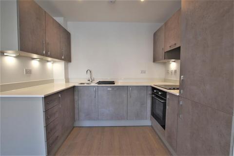 1 bedroom apartment to rent, Maybury Road, Woking GU21