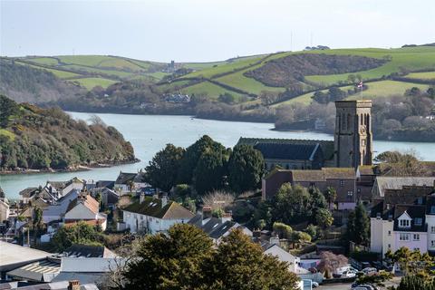 St Malo Forster Road, Salcombe, TQ8 8EB