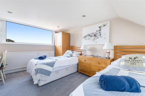 St Malo Forster Road, Salcombe, TQ8 8EB