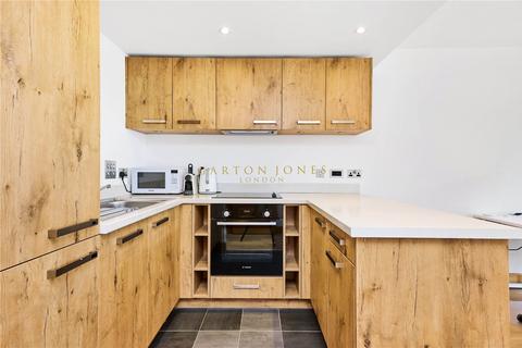 1 bedroom apartment for sale, Oswald Building, 374 Queenstwon Road, London, SW11