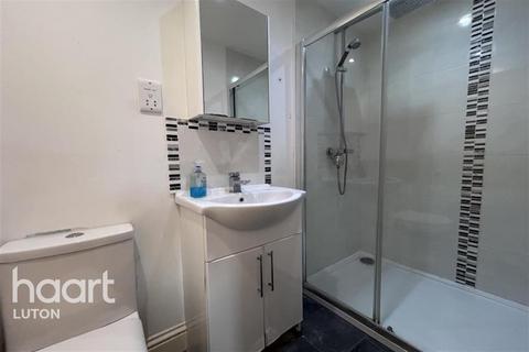 1 bedroom flat to rent - Earls Court, Luton