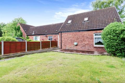 2 bedroom end of terrace house for sale, Halifax Drive, Leegomery, Telford, Shropshire, TF1