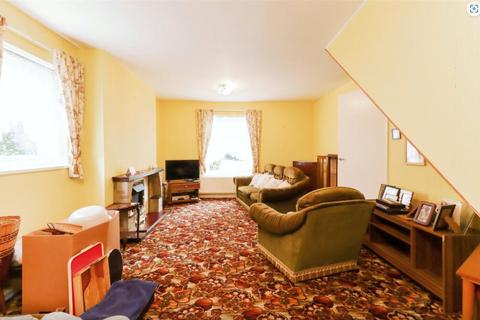 19 Halifax Drive, Leegomery, Telford, TF1 6XR