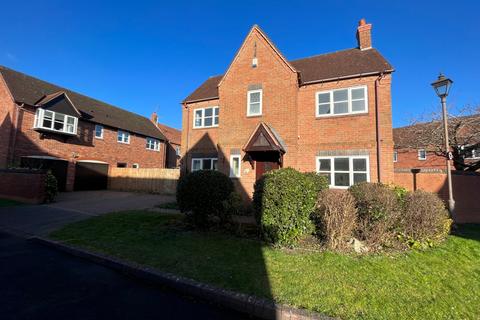 3 bedroom detached house to rent - Ivy Way, Dickens Heath, Solihull, B90