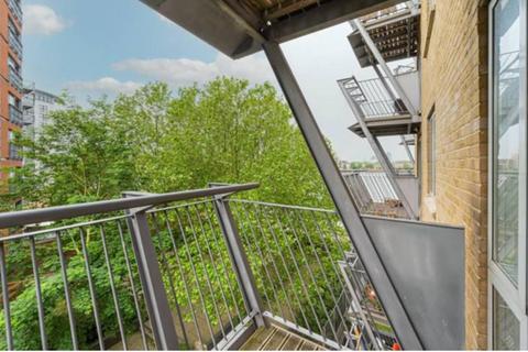 2 bedroom apartment for sale, Naxos Building, 4 Hutchings Street, London, Greater London, E14 8JR