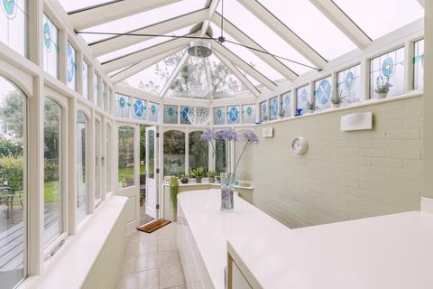 26 Hanbury Road, Bristol, BS8 2EP