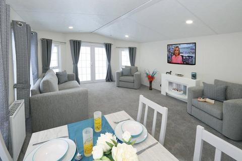 2 bedroom lodge for sale, Hull, Yorkshire, HU11