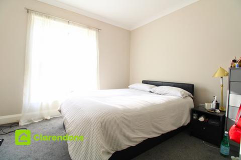 2 bedroom flat to rent - Cedar Court, 85 Coulsdon Road, Caterham CR3