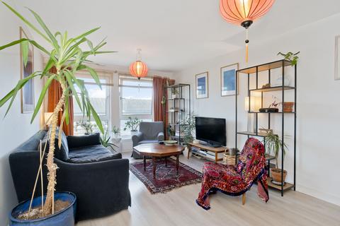 8/7 Constitution Street, Edinburgh, EH6 7BT