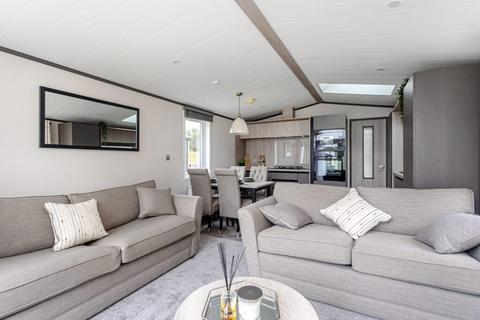 Backburn Cottage Castleton Road, Auchterarder, PH3 1JS