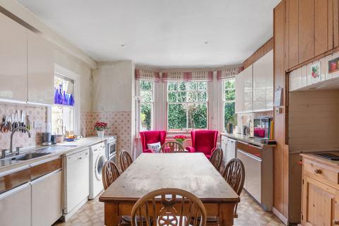 6 bedroom semi-detached house for sale, London W13