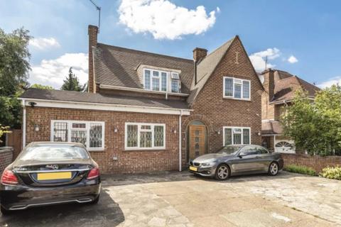 5 bedroom detached house for sale - London W5