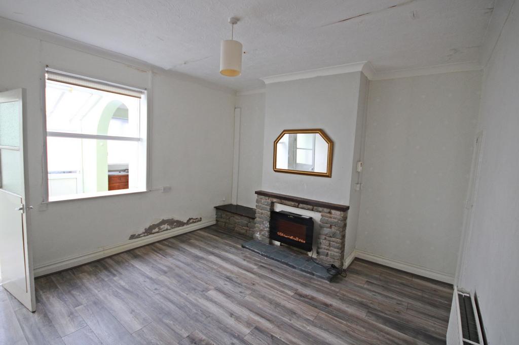 Church Street, Orrell, WN5 2 bed terraced house for sale £120,000