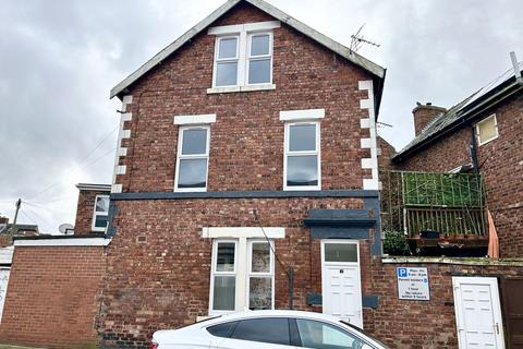 3 bedroom townhouse for sale - Westfield Terrace, Bensham, Gateshead, Tyne and Wear, NE8 4LD