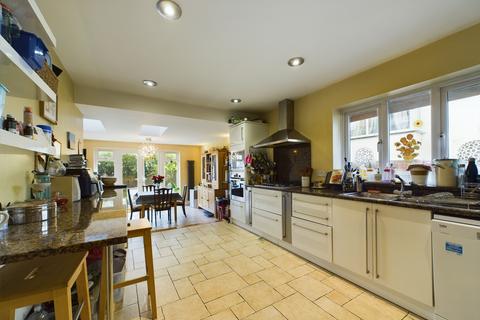 4 bedroom detached house for sale, Weald Rise, Tilehurst, Reading, RG30