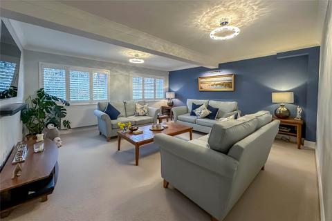 7 Chivenor Place, St Albans, AL4 0AD