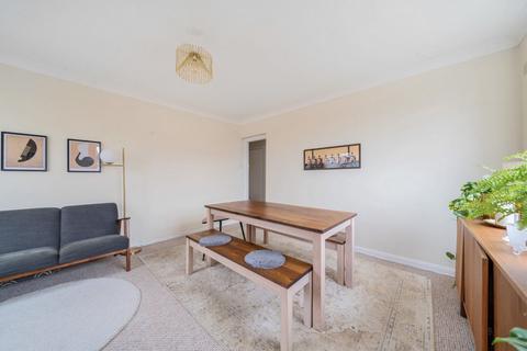 Flat 17, Mount Eaton Court Mount Avenue, London, W5 2RF