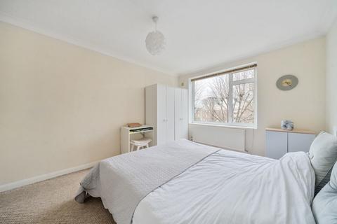 Flat 17, Mount Eaton Court Mount Avenue, London, W5 2RF