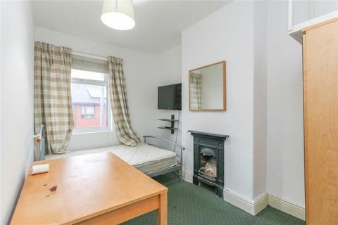 3 bedroom terraced house for sale, Beverly Road, Manchester, Greater Manchester, M14 6TG