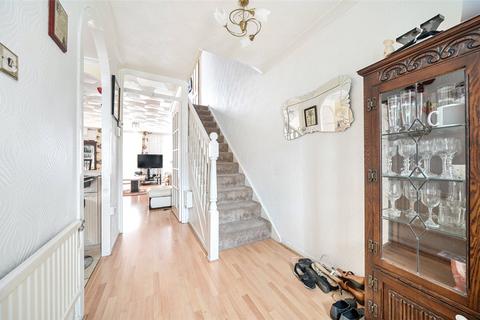 63 Lonsdale Close, London, SE9 4HF