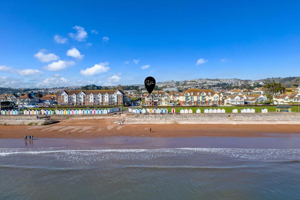 Marine Drive, Preston, Paignton 3 bed apartment for sale £340,000