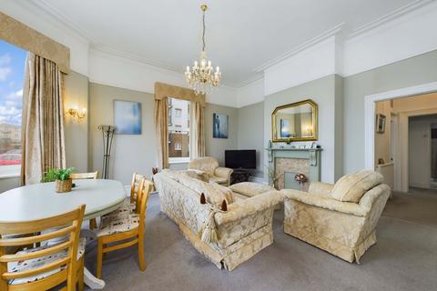 2 bedroom apartment for sale - Marine Drive, Preston, Paignton
