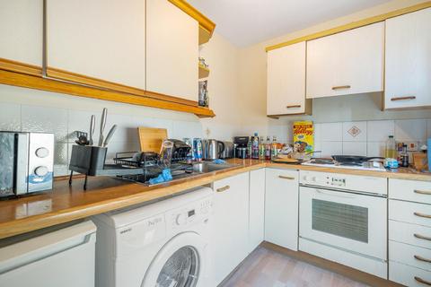 Studio for sale - Paxton Road, Forest Hill