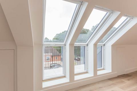 undefined, HIGHCLERE HOUSE, KINGS ROAD, SUNNINGHILL, ASCOT, BERKSHIRE, SL5 9AD