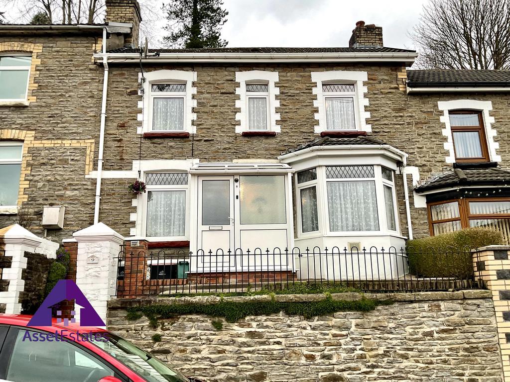 Graig View Terrace, Brynithel, Abertillery, NP13 2HR 3 bed terraced