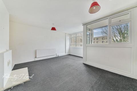 3 bedroom flat for sale, Edmund Street, London, SE5