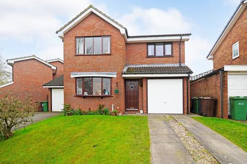 3 bedroom detached house for sale, Kinsham Drive, Solihull, B91