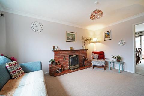 3 bedroom detached house for sale, Kinsham Drive, Solihull, B91