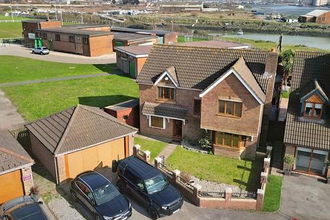 4 bedroom detached house for sale - Mariners Point, Port Talbot, Neath Port Talbot. SA12 6DL