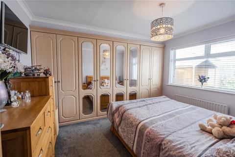 14 Ellesmere Rise, Grimsby, DN34 5PE