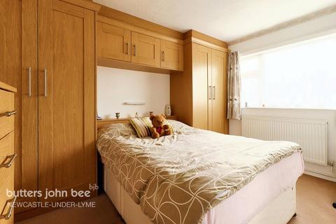 2 bedroom semi-detached bungalow for sale, Bowland Avenue, Newcastle