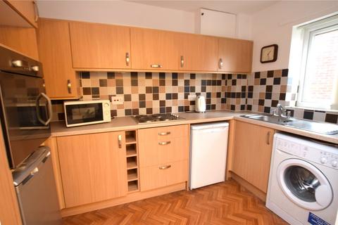 1 bedroom apartment for sale, Cunningham Close,, Chadwell Heath, RM6