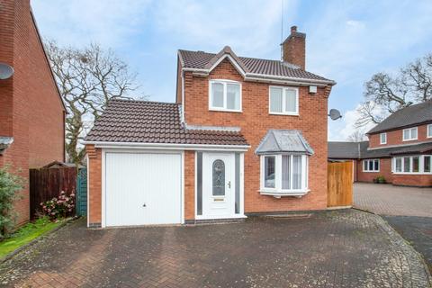 3 bedroom detached house for sale, Otter Close, Redditch, Worcestershire, B98