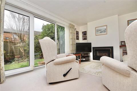 70 Holyrood Close, Ipswich, IP2 9DZ