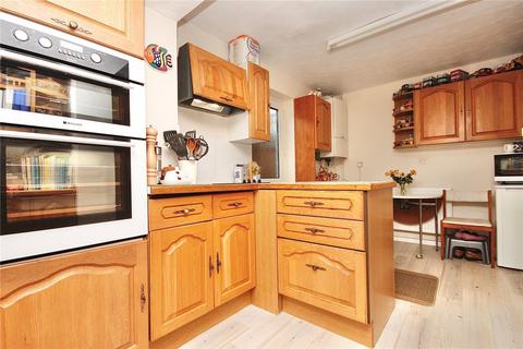 70 Holyrood Close, Ipswich, IP2 9DZ