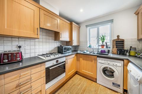 2 bedroom apartment for sale, Blakes Road, Peckham, London