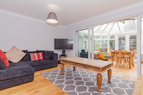 3 bedroom terraced house to rent, Parklands, Banbury OX16