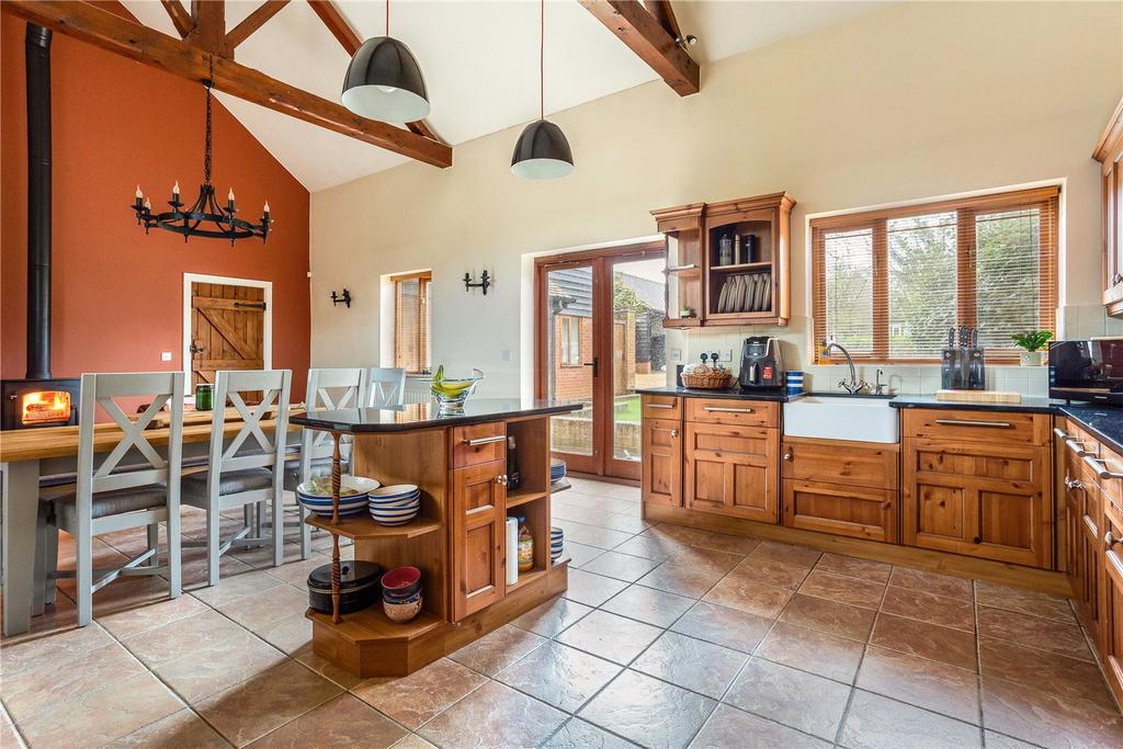 Kitchen/Dining