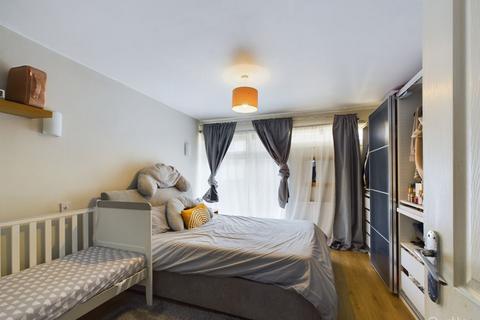 56 Hollywoods, Croydon, CR0 9JJ