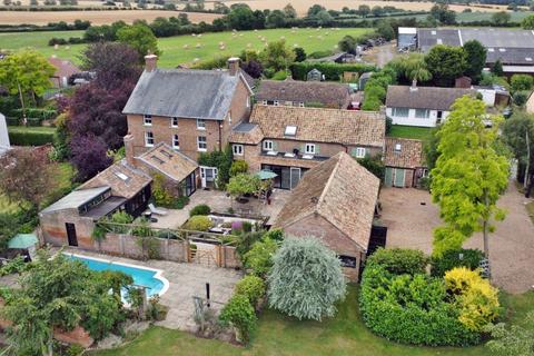 7 bedroom detached house for sale, Mill Road, Wistow, Huntingdon, Cambridgeshire