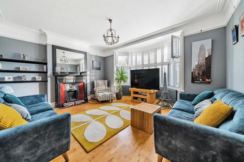 Ringwood The Green, Sidcup, DA14 6BS