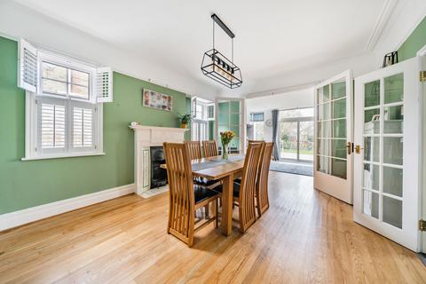 Ringwood The Green, Sidcup, DA14 6BS