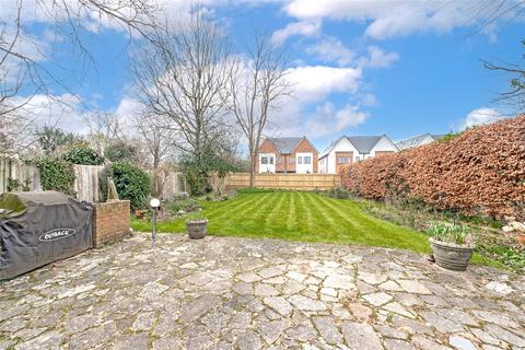 34 Sugden Road, Thames Ditton, KT7 0AE