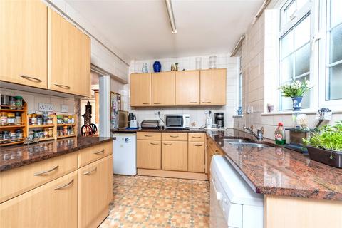 34 Sugden Road, Thames Ditton, KT7 0AE