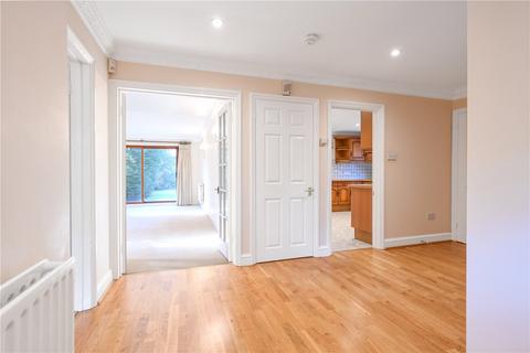 4 bedroom detached house to rent, Castle Road, Weybridge, Surrey, KT13